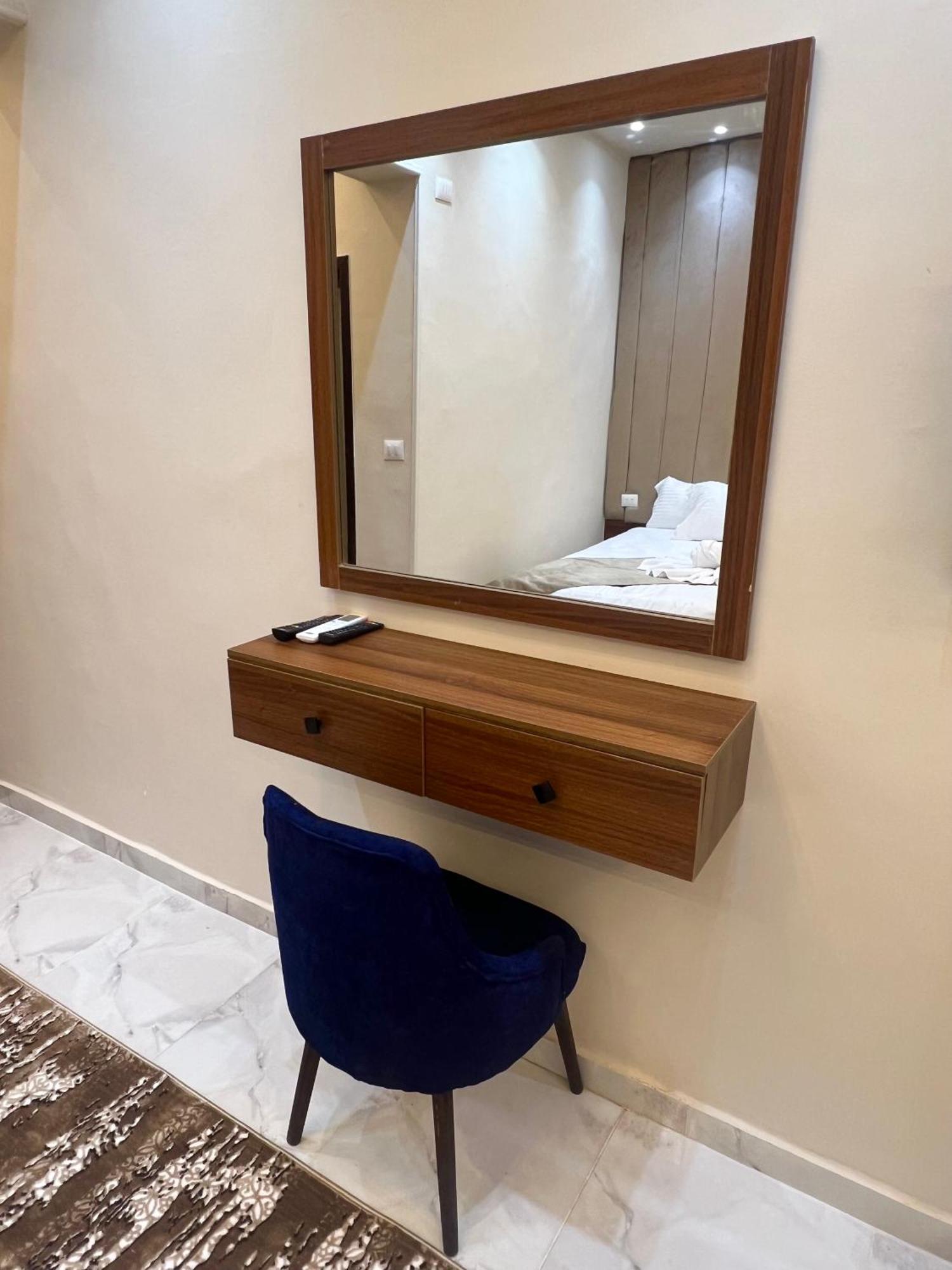 New Glamour Pyramids Hotel Kafret el-Gabal Exterior photo